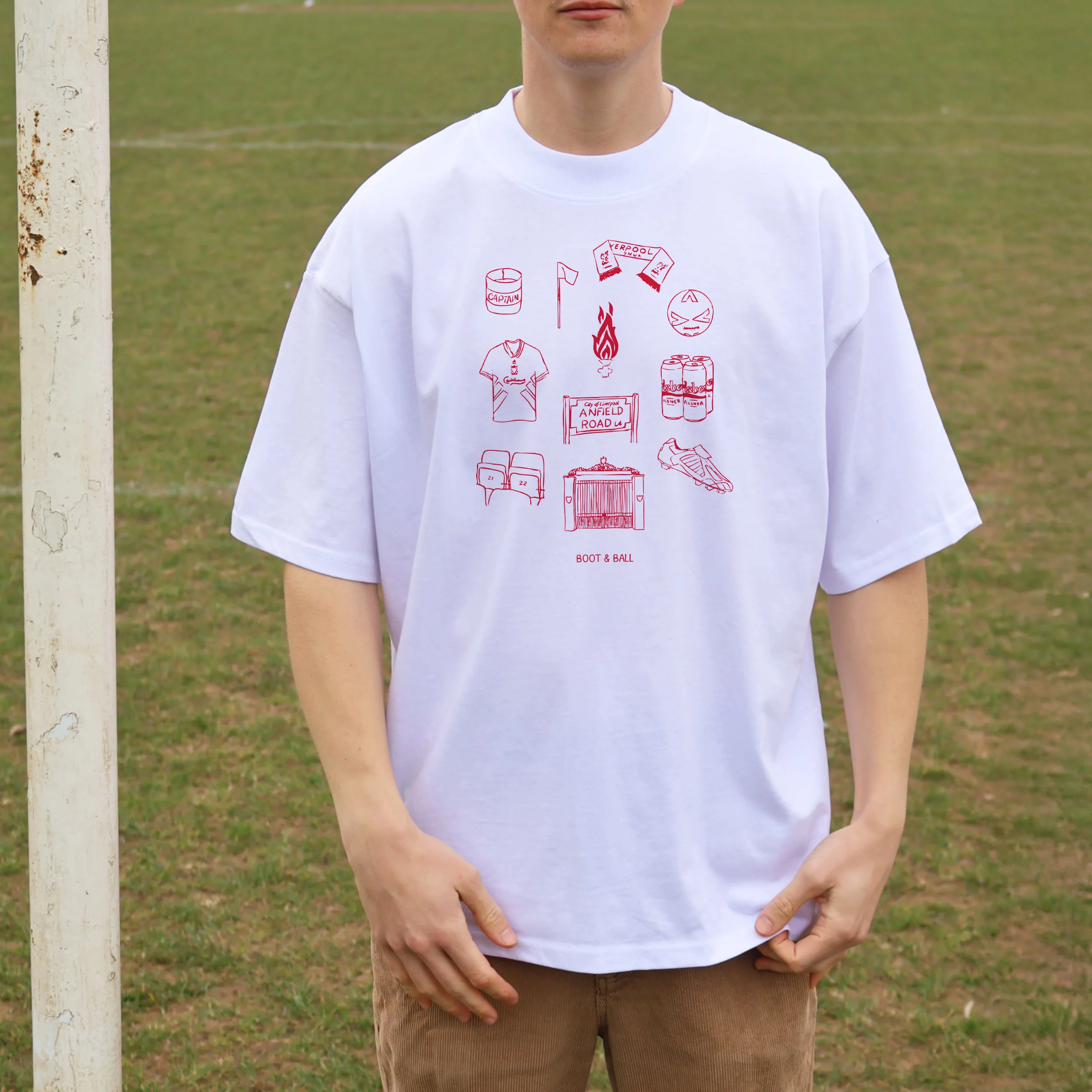 Anfield Icons Liverpool Oversized T-Shirt - Image 5