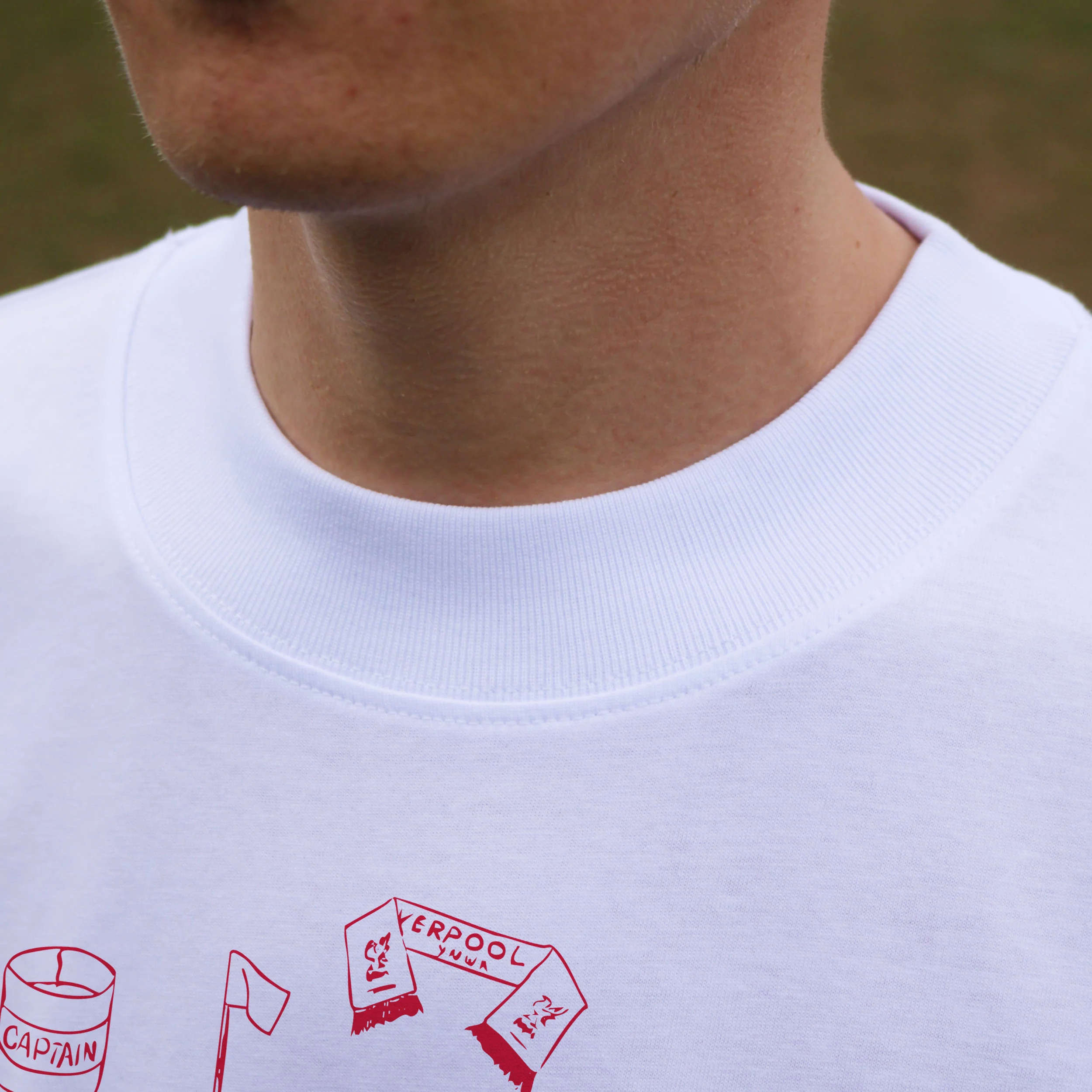 Anfield Icons Liverpool Oversized T-Shirt - Image 6