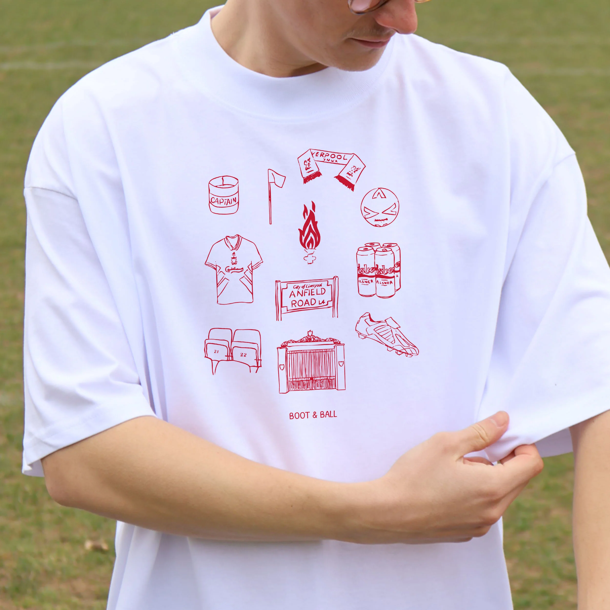 Anfield Icons Liverpool Oversized T-Shirt - Image 7