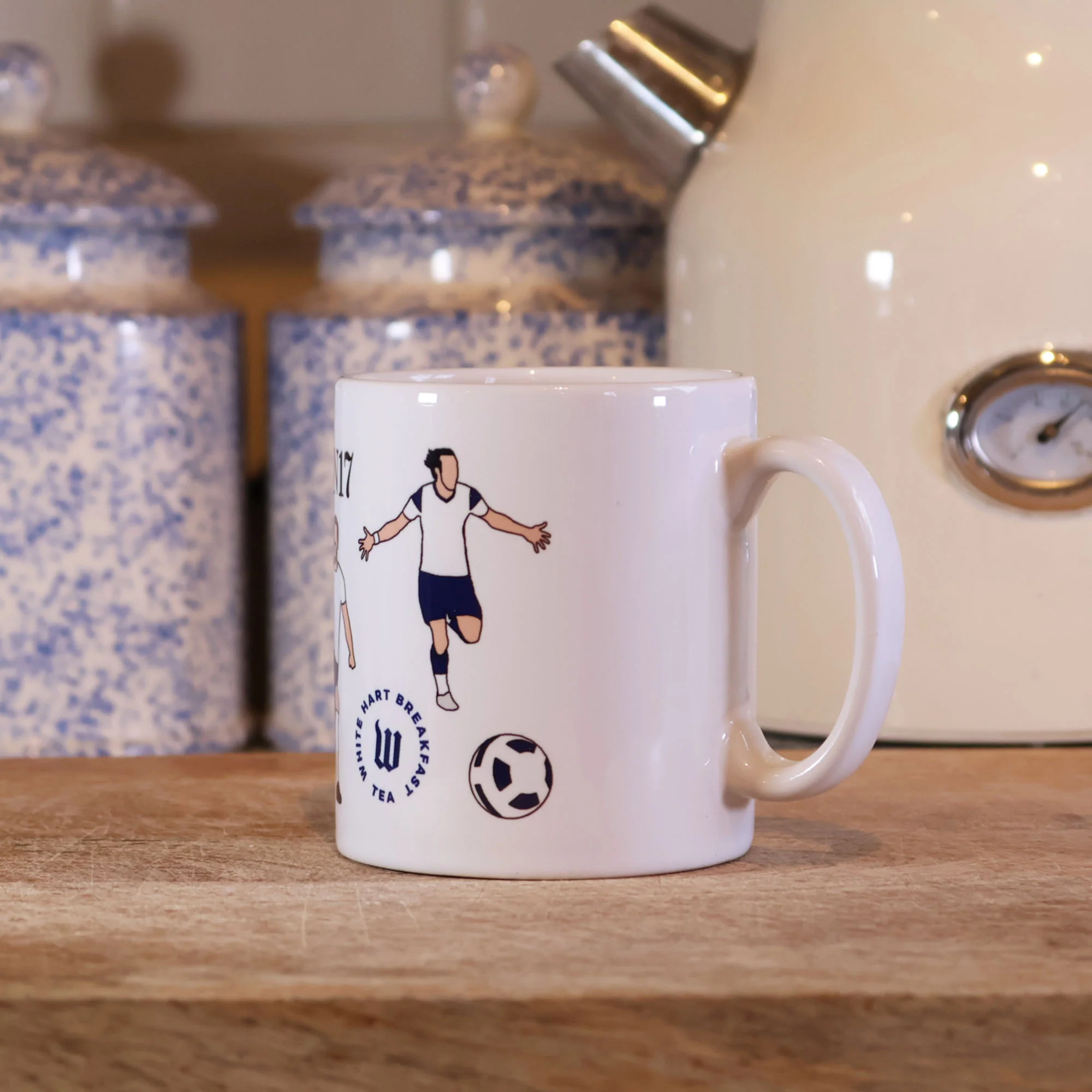 North London Whites Players Mug - Image 6