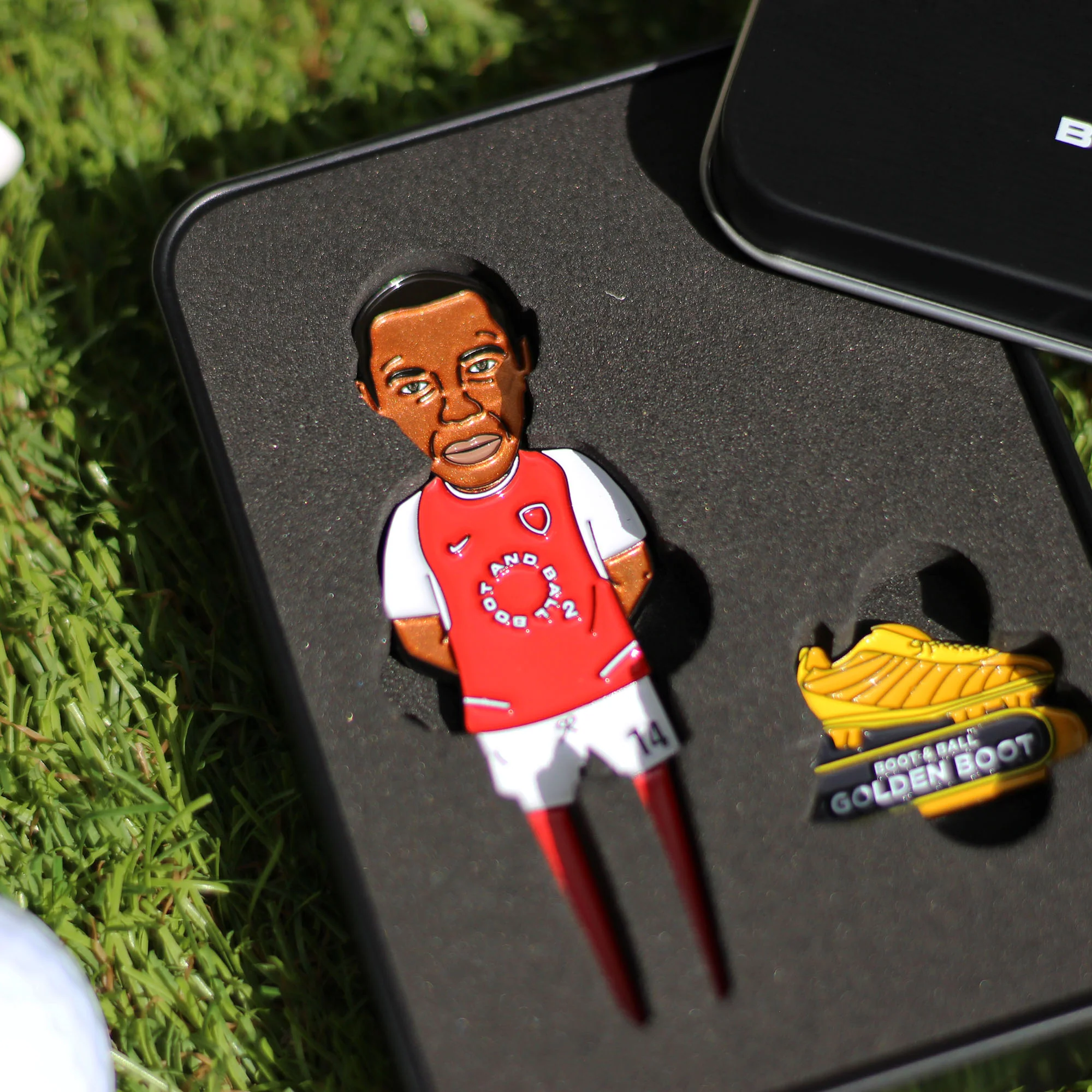 Thierry Henry AFC Golf Divot Tool & Ball Marker - Image 5