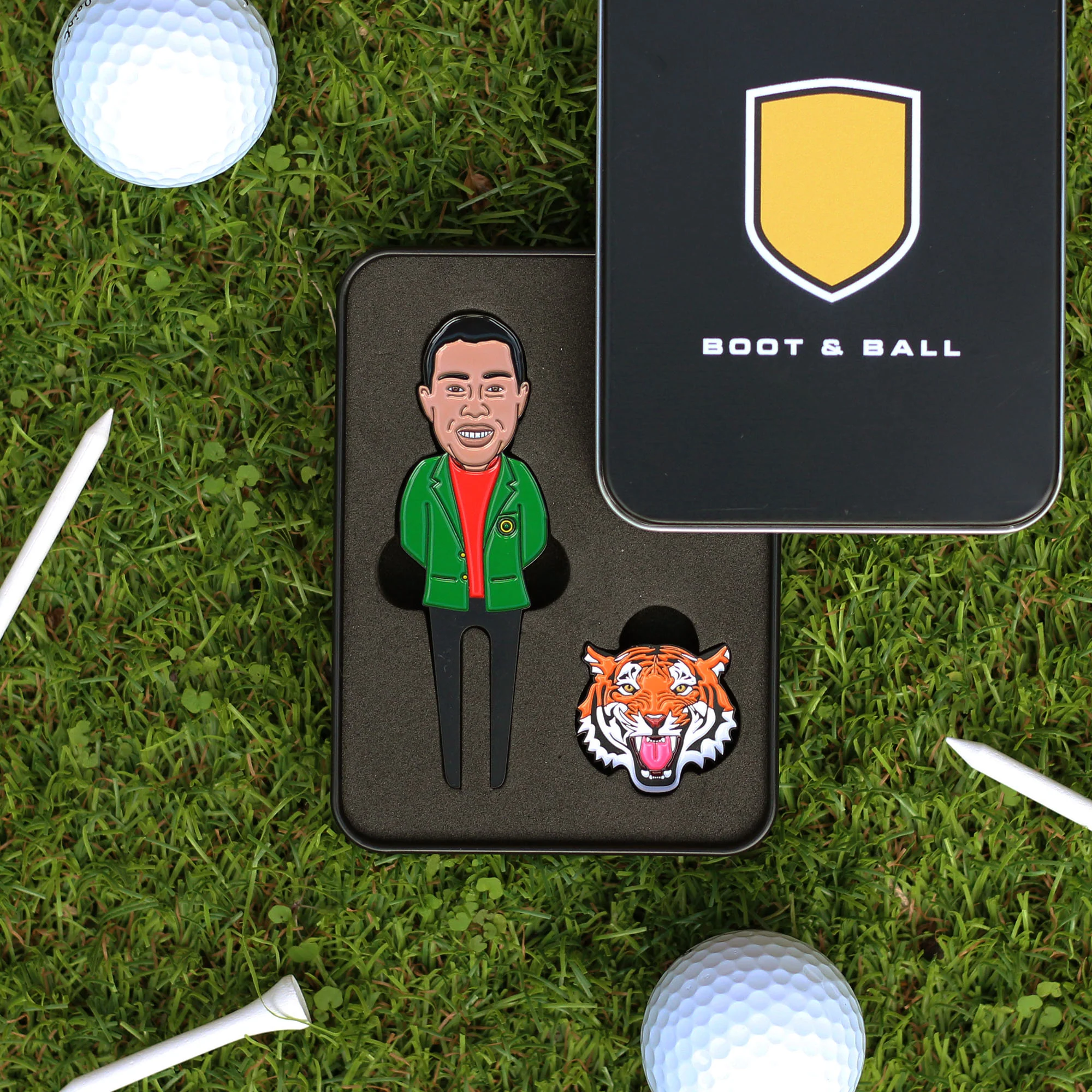 Tiger Woods Golf Divot Tool & Ball Marker - Image 6