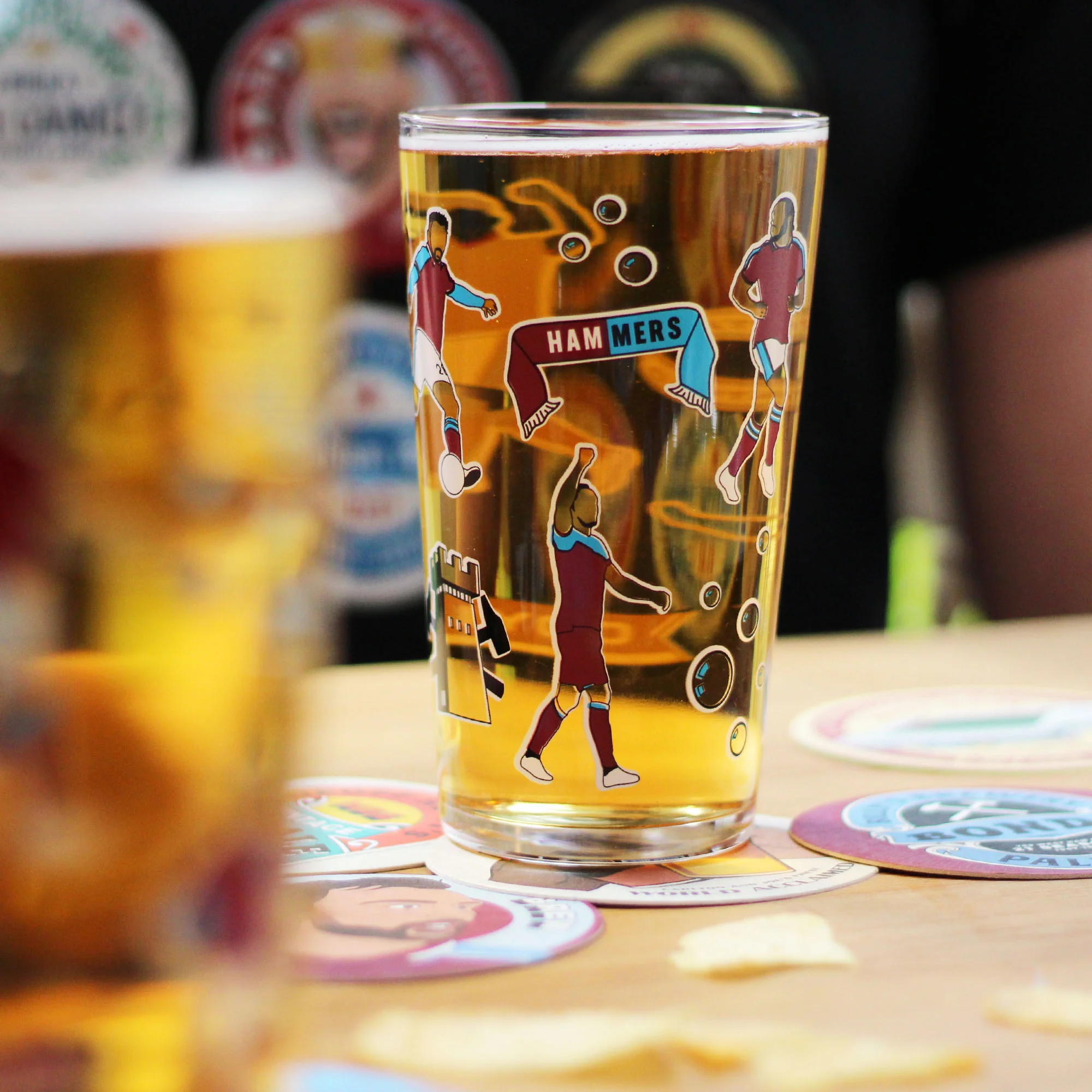 WHUFC Pint Glass - Image 3